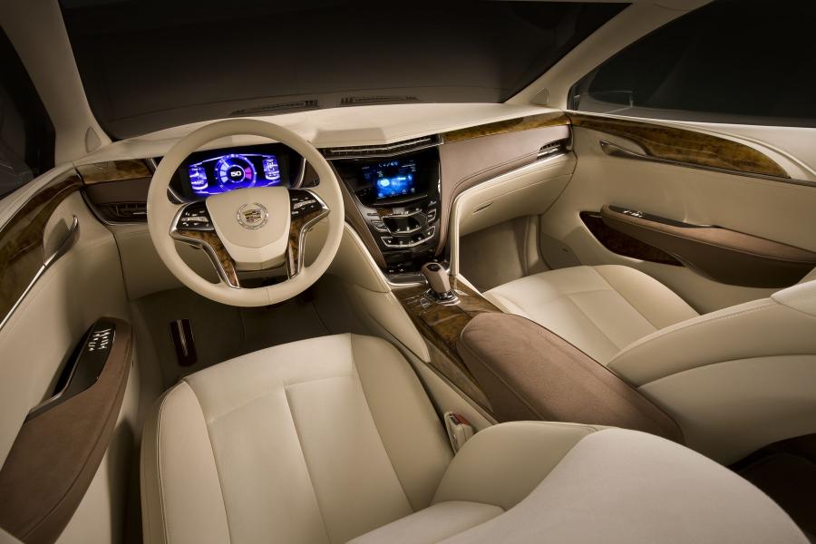  Cadillac XTS Platinum concept 2010 года  (фото 8 из 16)